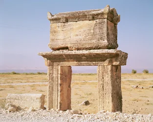Raised sarcophagus, 2nd-3rd century